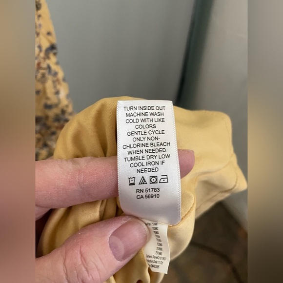 Maurices Babydoll Dress Yellow Floral Short Flutter Sleeve Tiered Ruffle XS - Picture 4 of 11